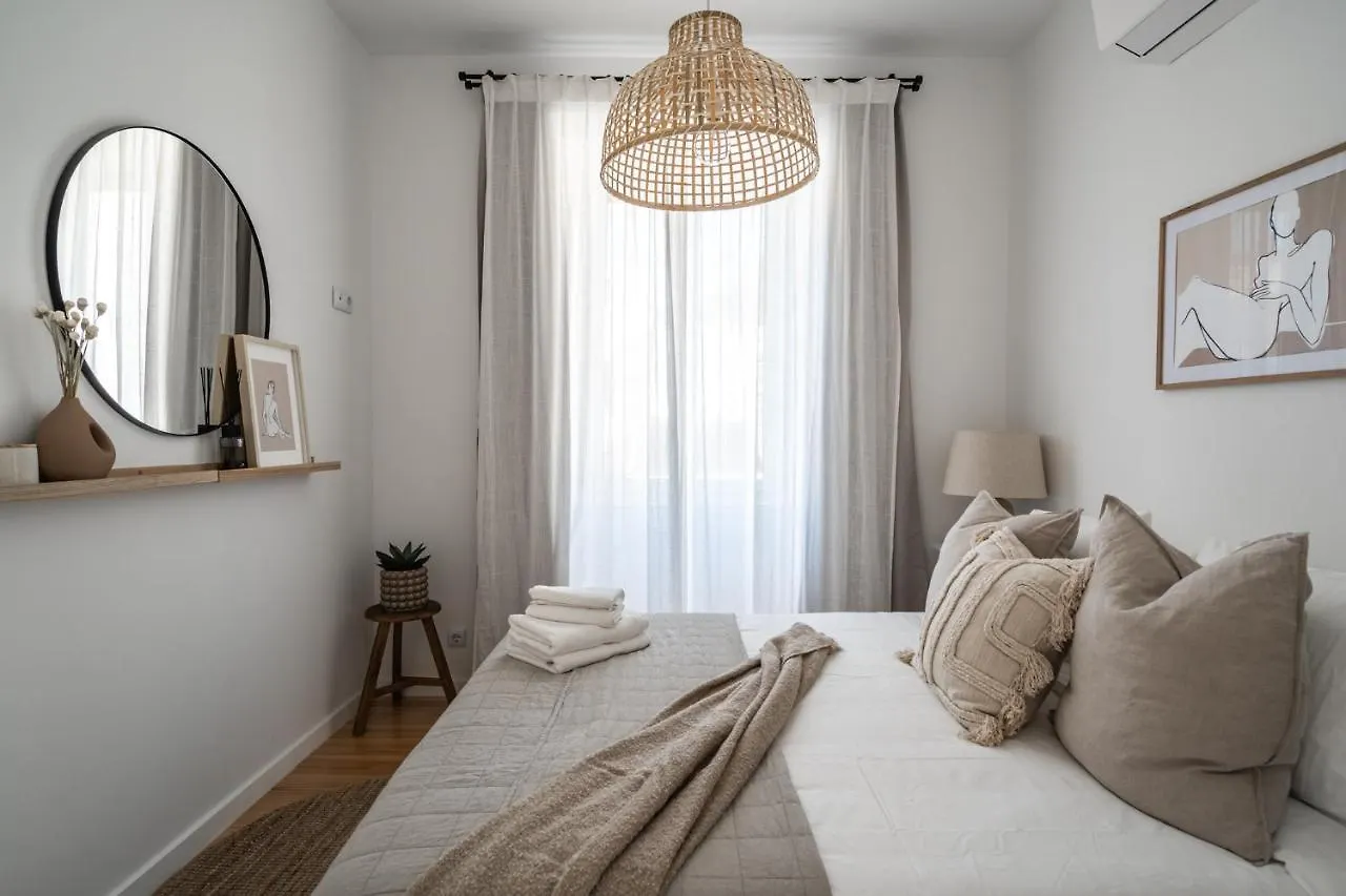 Akicity Ourique White Lisboa 0*,
