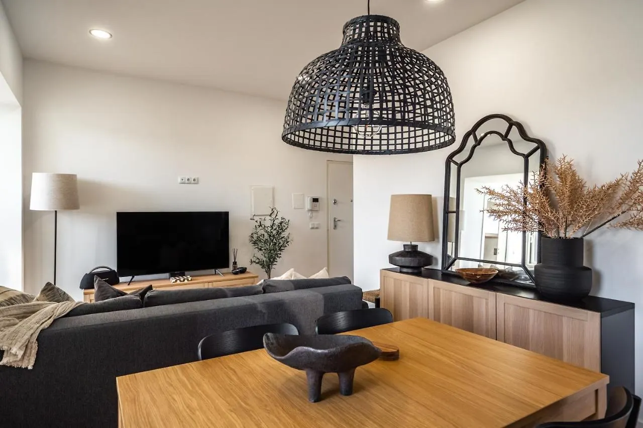Akicity Ourique White Lisboa Daire